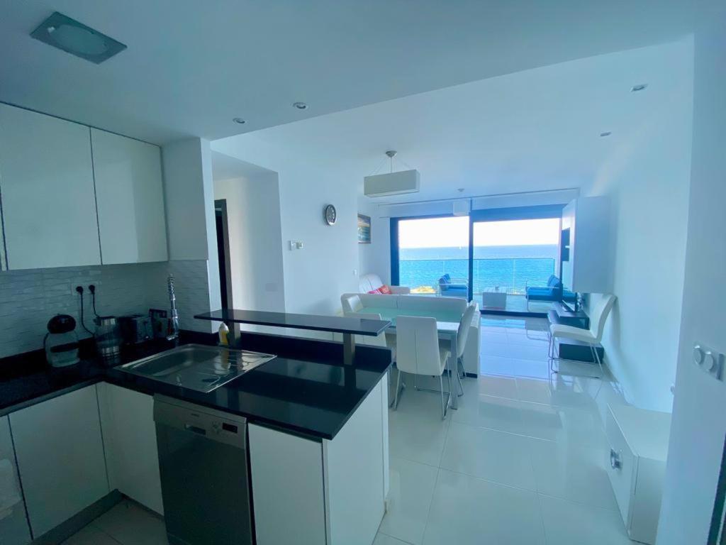 Apartment Deluxe Clara Sea Senses 托雷维耶哈 外观 照片